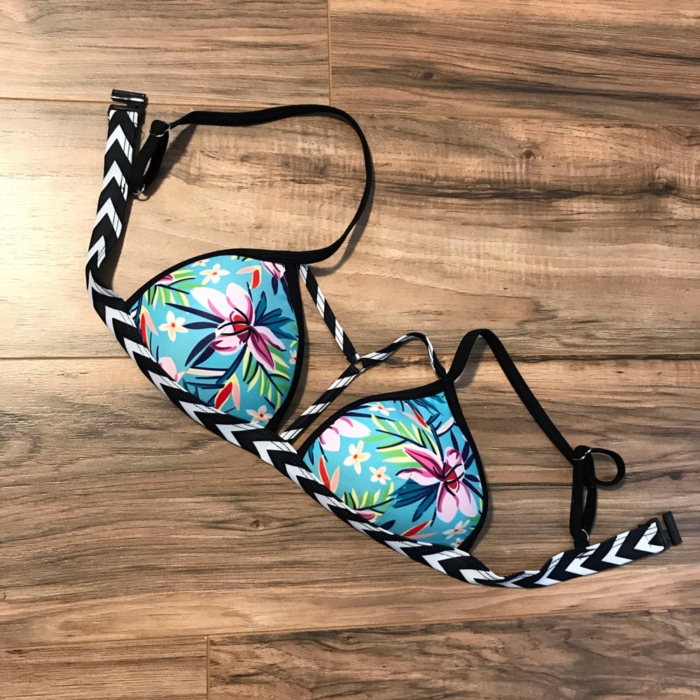 Bikini Top NWOT